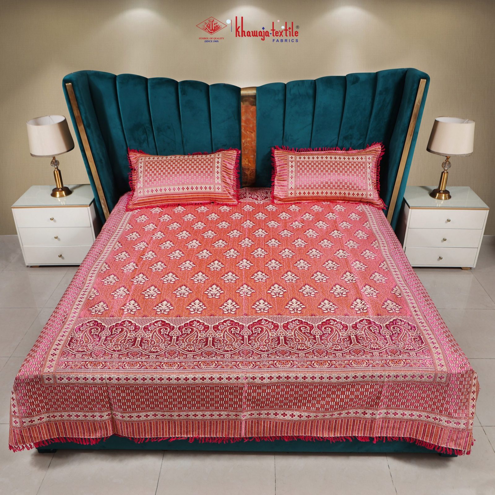 King Size Silky Bedsheet Glitter